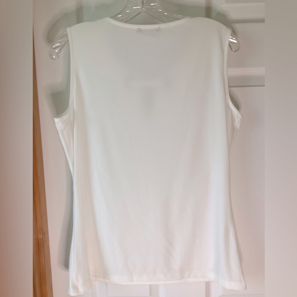 Tommy Hilfiger Women’s Top - Picture 2 of 2